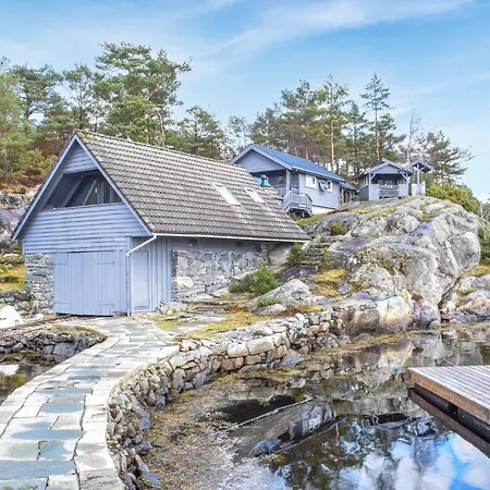 Beautiful In With House Sea View Masfjorden
