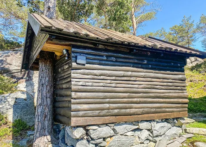 3 Bedroom Stunning In Semesterbostad Masfjorden